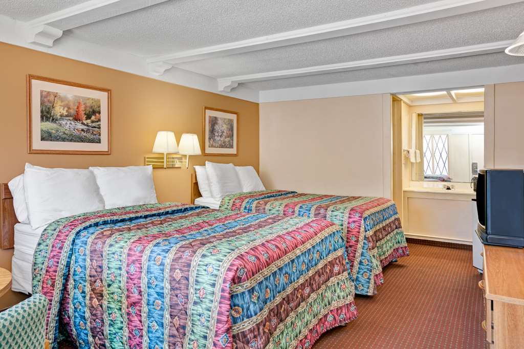 Knights Inn Charleston West Virginia Szoba fotó